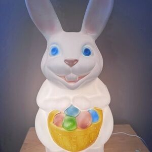 EMPIRE 22” EASTER BUNNY Plastic Blow Mold Light Up RABBIT basket Eggs US vintage